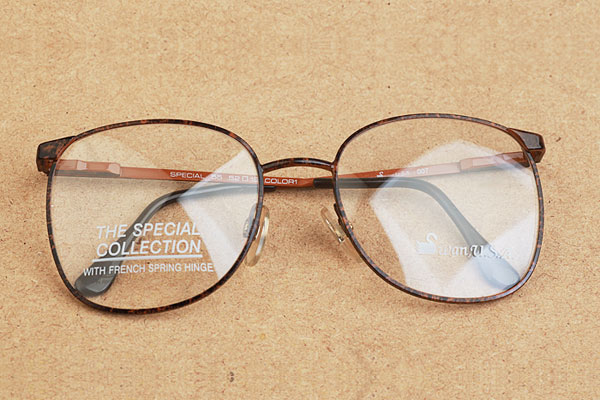 vtg-219 The special  collection reopard spectacles